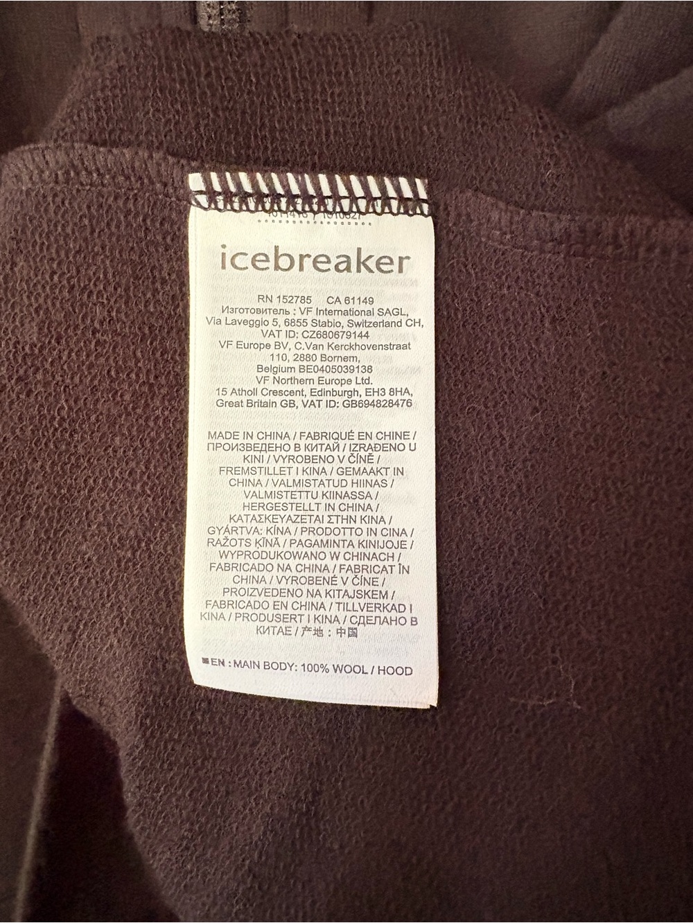 Icebreaker 100% merino wool. 
Women's Black Quantum Hoodie NWT - Picture 5 of 8